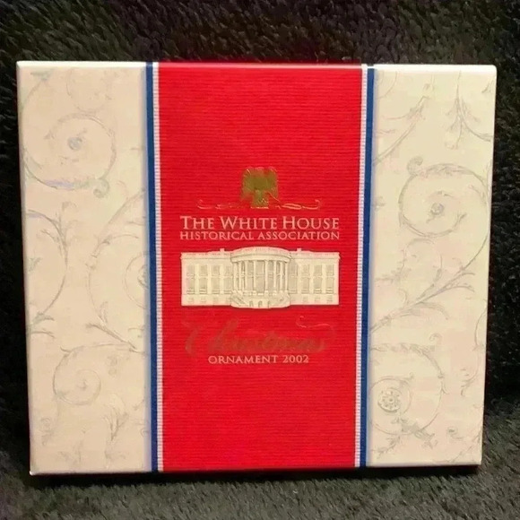 2002 Official White House Historical Association Christmas Ornament - Picture 6 of 7